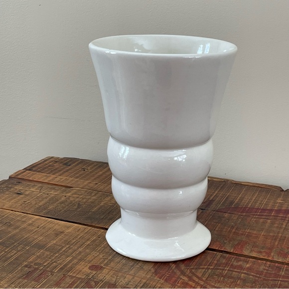 Vintage Haeger Pottery Vase Banded Ringed Cinched Cream Matte❤️ - Picture 8 of 9
